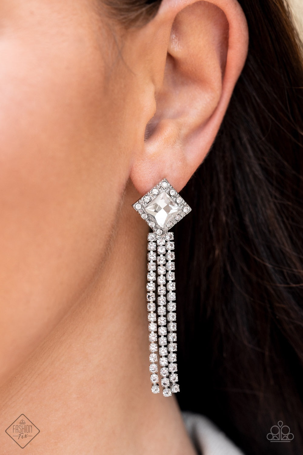 Paparazzi September 2022 Fashion Fix-Seasonal Sparkle - White Earring - A Finishing Touch Jewelry