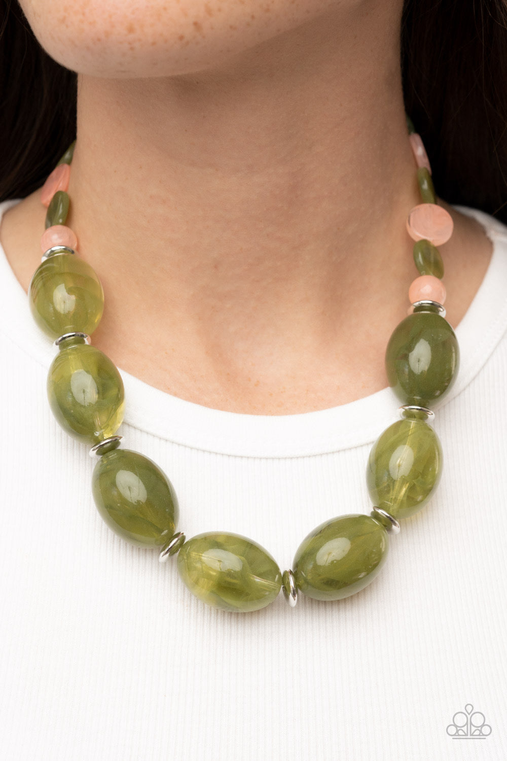 Paparazzi Belle of the Beach - Green Necklace -Paparazzi Jewelry Images 