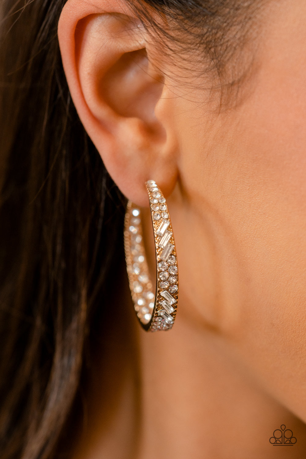 Paparazzi GLITZY By Association - Gold Earrings