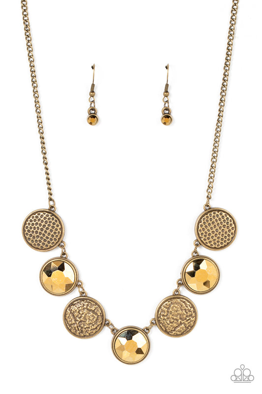 A Finishing Touch Urban Elite - Brass Necklace