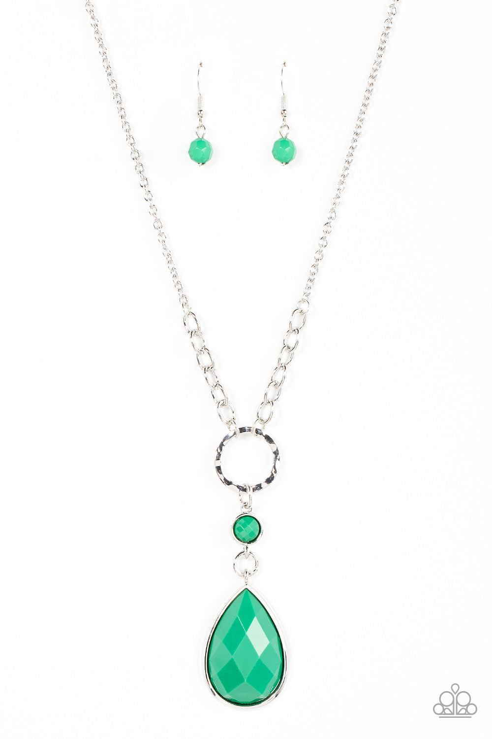 Paparazzi Valley Girl Glamour - Green Necklace - A Finishing Touch Jewelry
