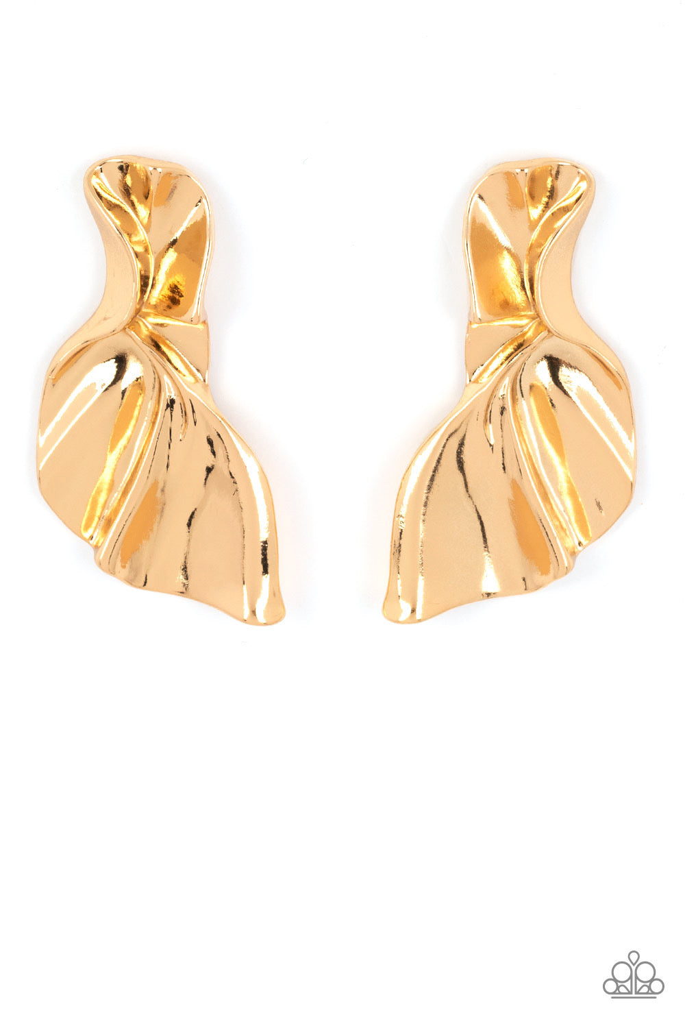 Paparazzi METAL-Physical Mood - Gold Earrings