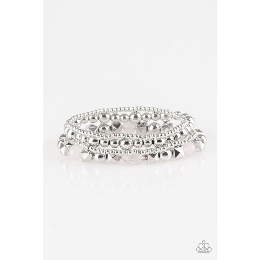 Paparazzi Babe-alicious - Silver - A Finishing Touch 